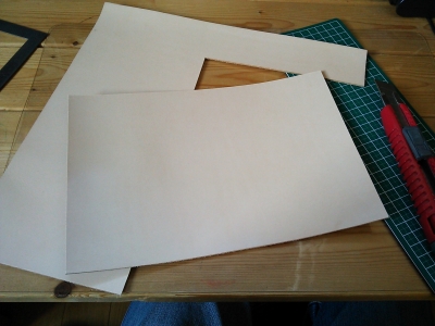 革の手帳カバー