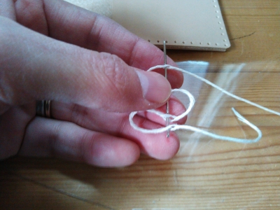 革の手帳カバー