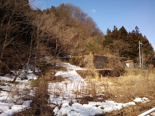 雫石のコンクリート遺跡
