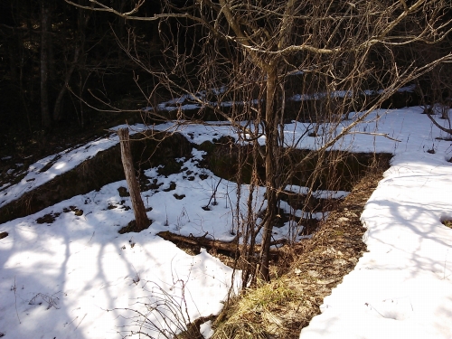 繋発電所跡　放水口